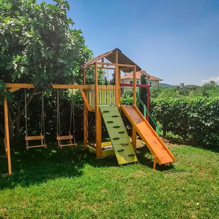 Moiata Kashta Gæstehus 3*