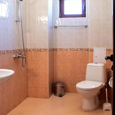 Moiata Kashta Gæstehus 3*