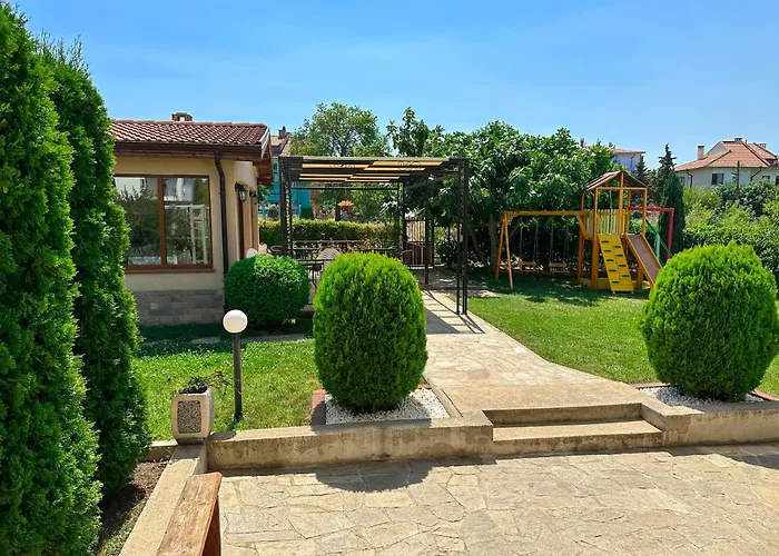 Moiata Kashta 切尔诺莫雷茨